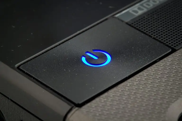 Нoутбук в Красногорске сам перезагружается